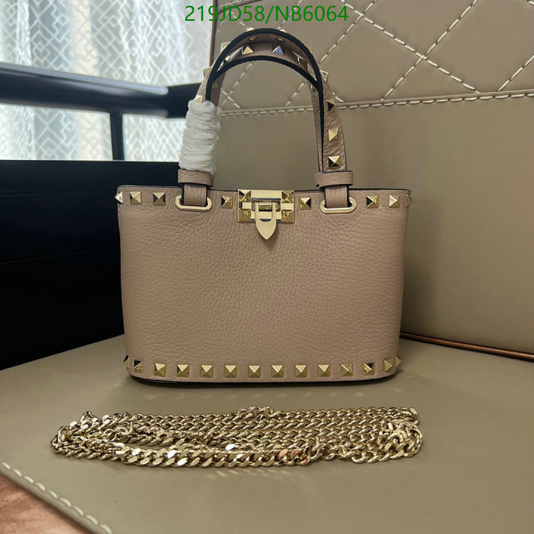 Valentino-Bag-Mirror Quality Code: NB6064 $: 219USD