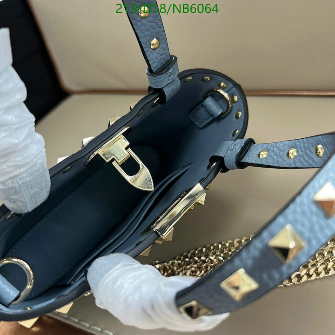 Valentino-Bag-Mirror Quality Code: NB6064 $: 219USD