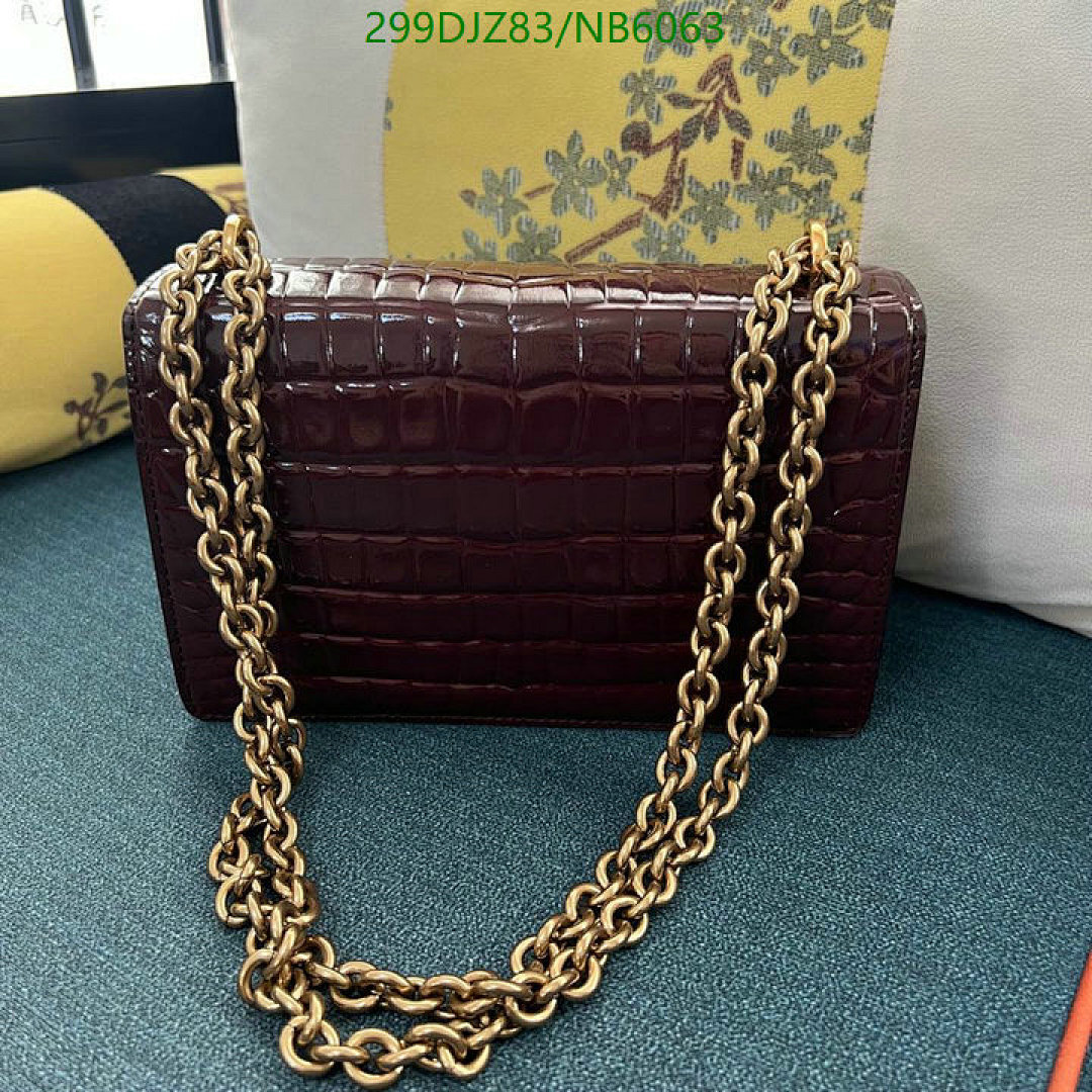 Valentino-Bag-Mirror Quality Code: NB6063 $: 299USD