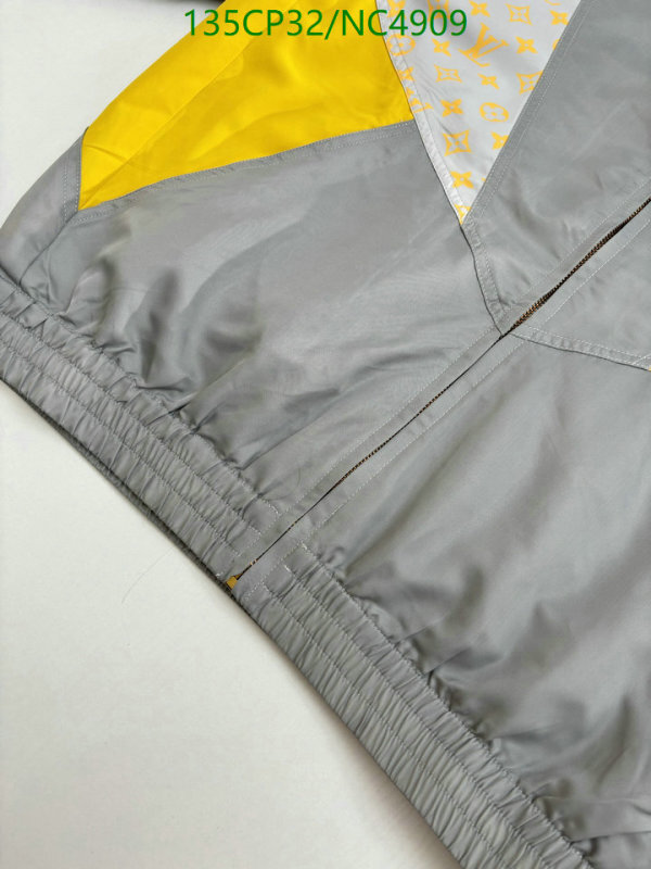 LV-Clothing Code: NC4909 $: 135USD