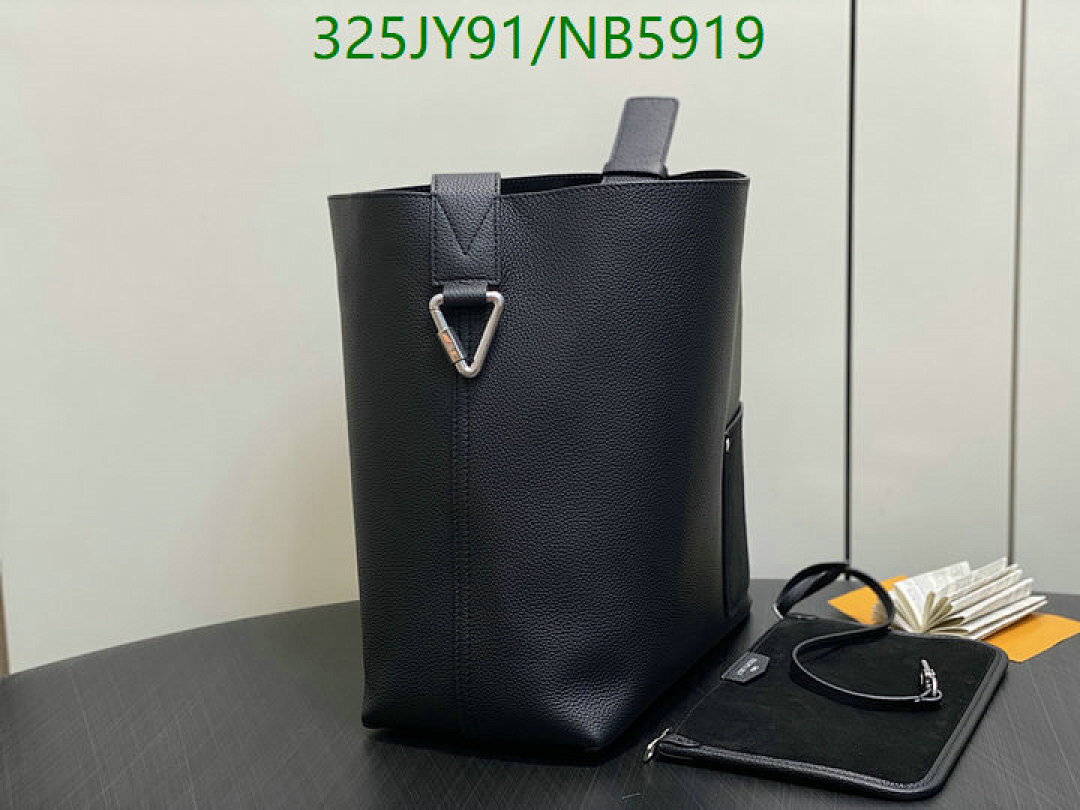 LV-Bag-Mirror Quality Code: NB5919 $: 325USD