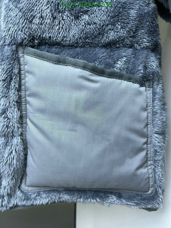 Moncler-Down jacket Women Code: NC4539 $: 159USD