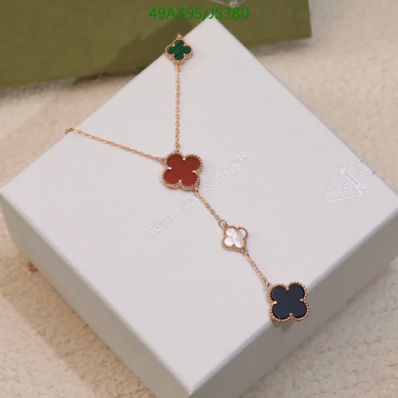 Van Cleef & Arpels-Jewelry Code: JS380 $: 49USD