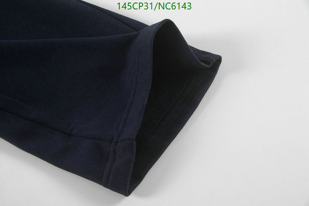 Alo Yoga-Clothing Code: NC6143