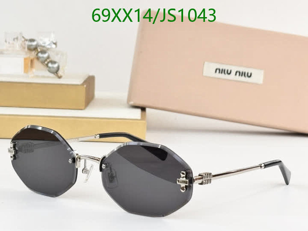MiuMiu-Glasses Code: JS1043 $: 69USD
