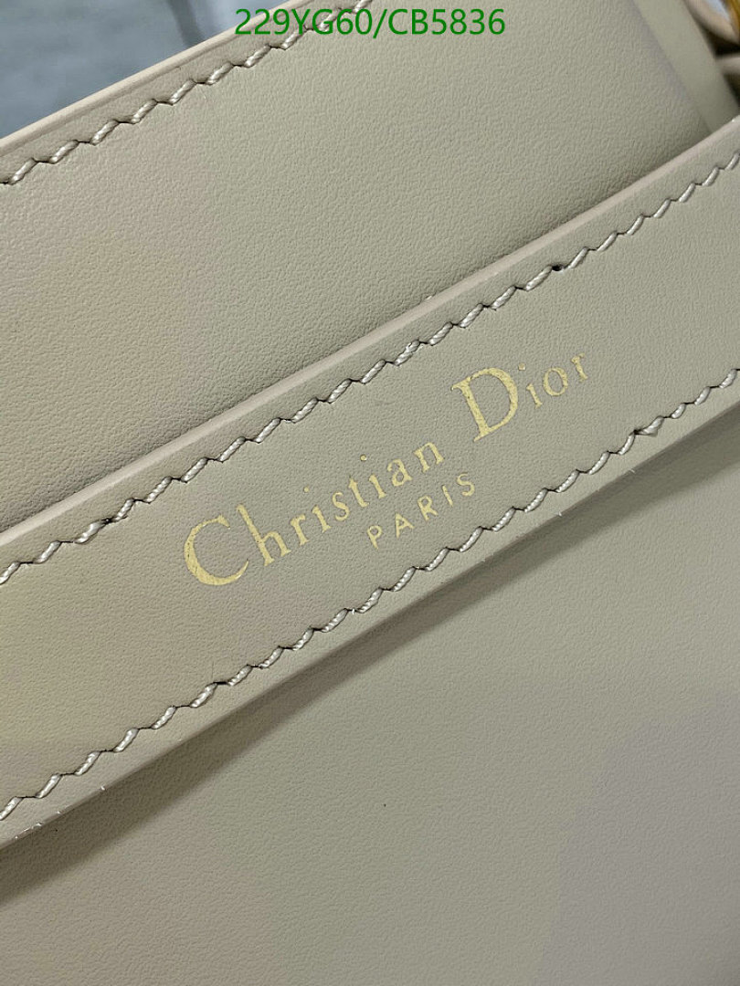 Dior-Bag-Mirror Quality Code: CB5836 $: 229USD