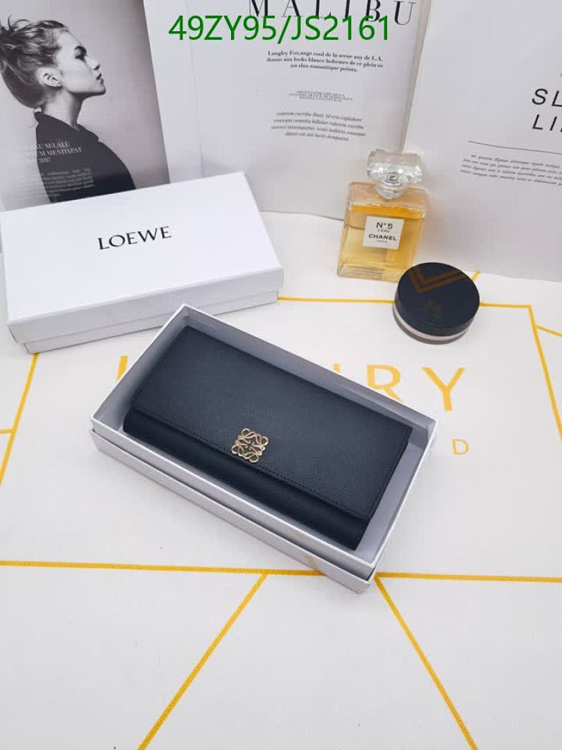 Loewe-Wallet(4A) Code: JS2161 $: 49USD