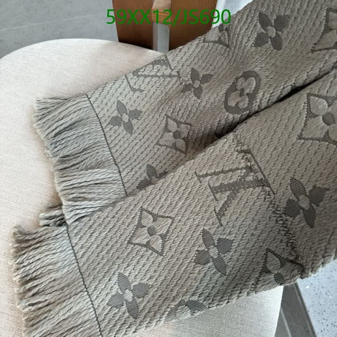 LV-Scarf Code: JS690 $: 59USD