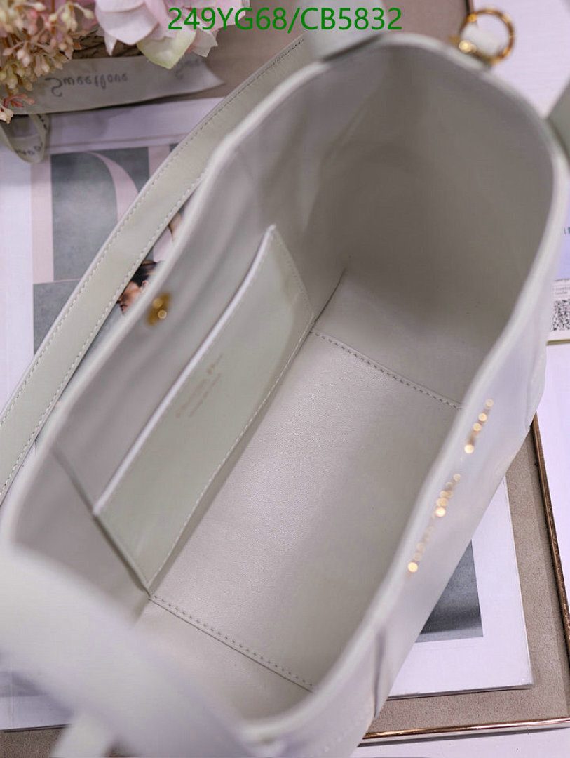 Dior-Bag-Mirror Quality Code: CB5832 $: 249USD