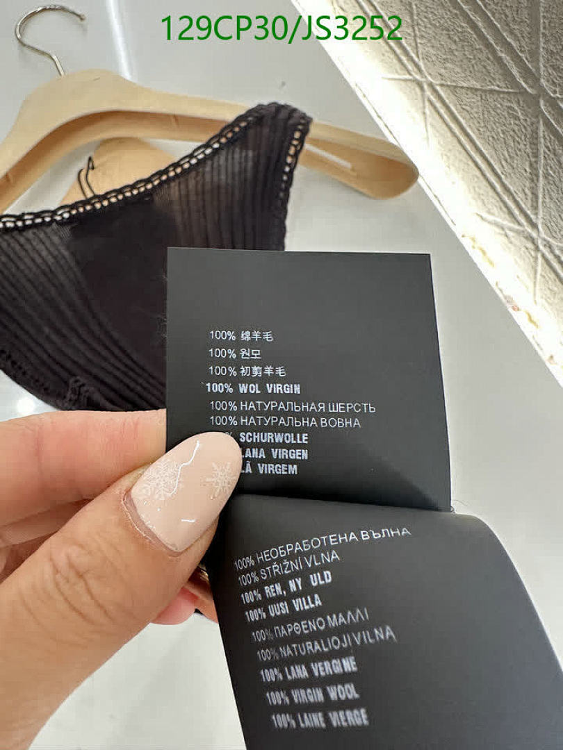 MIUMIU-Clothing Code: JS3252 $: 129USD