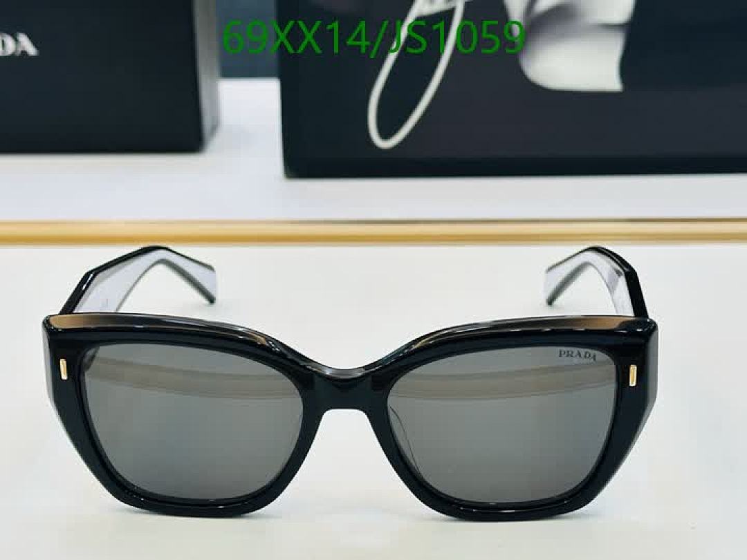 Prada-Glasses Code: JS1059 $: 69USD