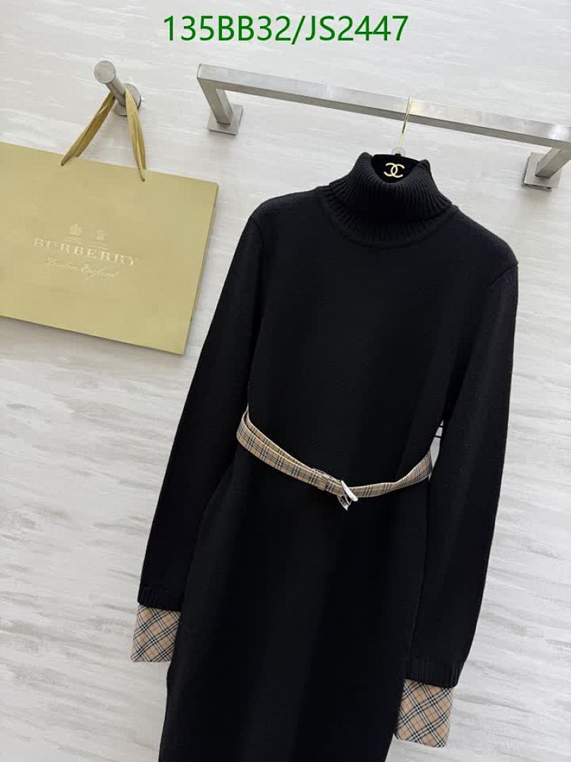 Burberry-Clothing Code: JS2447 $: 135USD