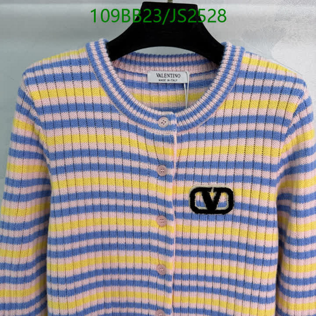 Valentino-Clothing Code: JS2528 $: 109USD