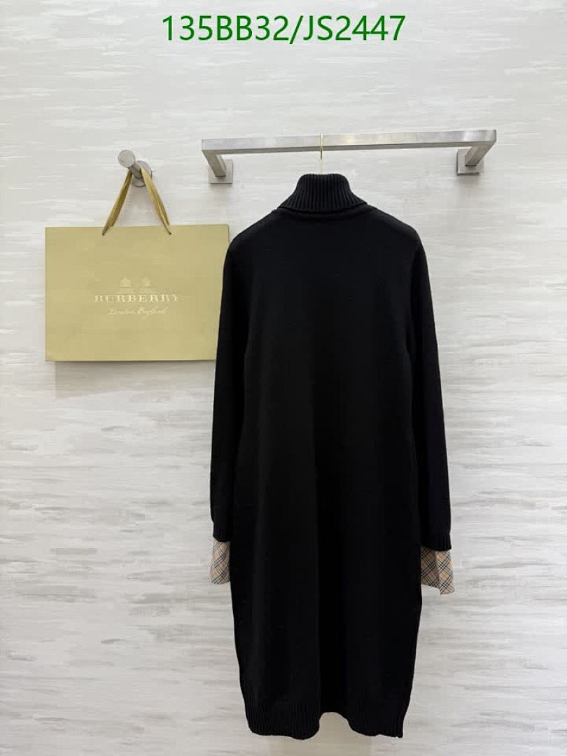 Burberry-Clothing Code: JS2447 $: 135USD