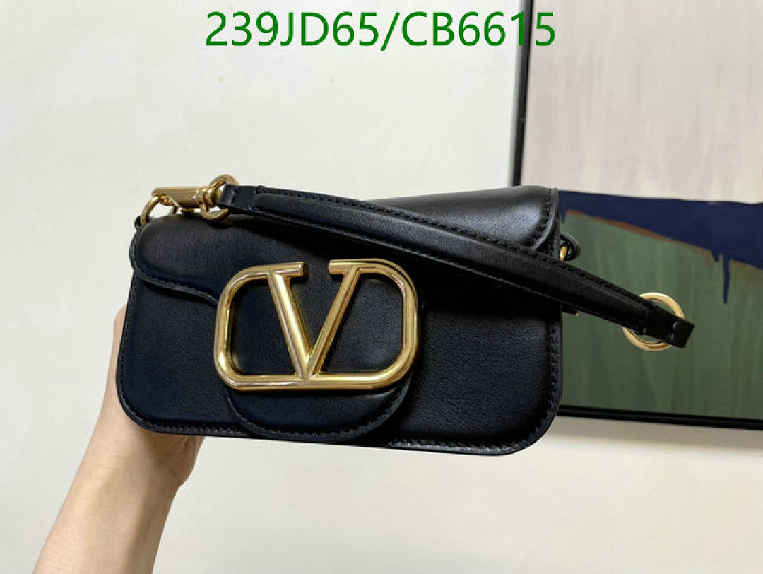 Valentino-Bag-Mirror Quality Code: CB6615 $: 239USD