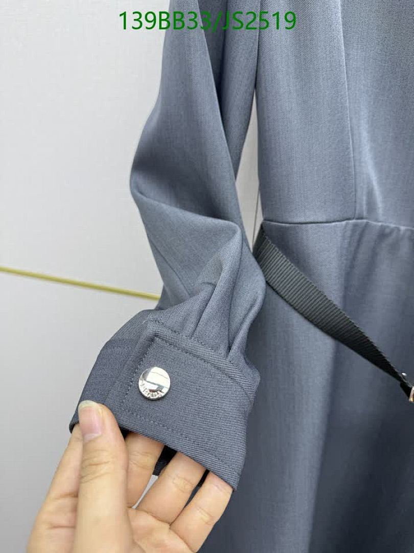 Prada-Clothing Code: JS2519 $: 139USD