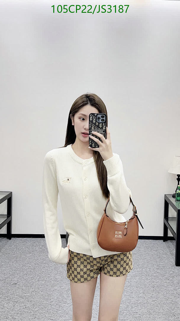 Burberry-Clothing Code: JS3187 $: 105USD