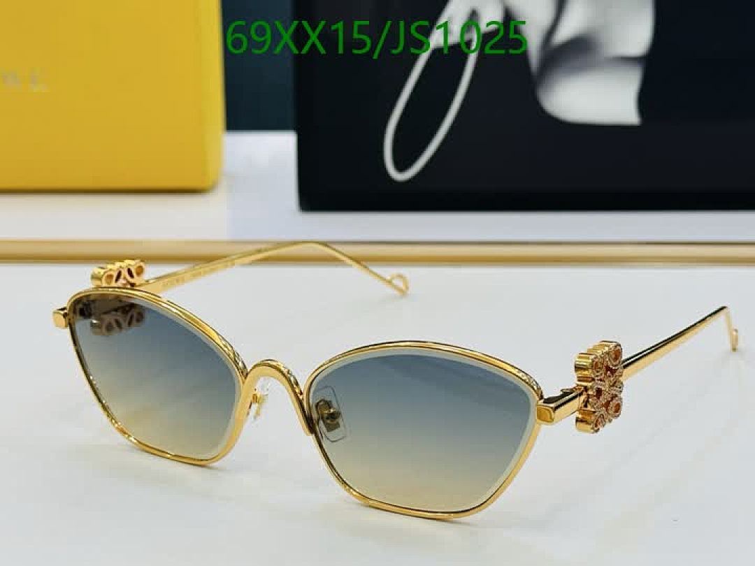 Loewe-Glasses Code: JS1025 $: 69USD
