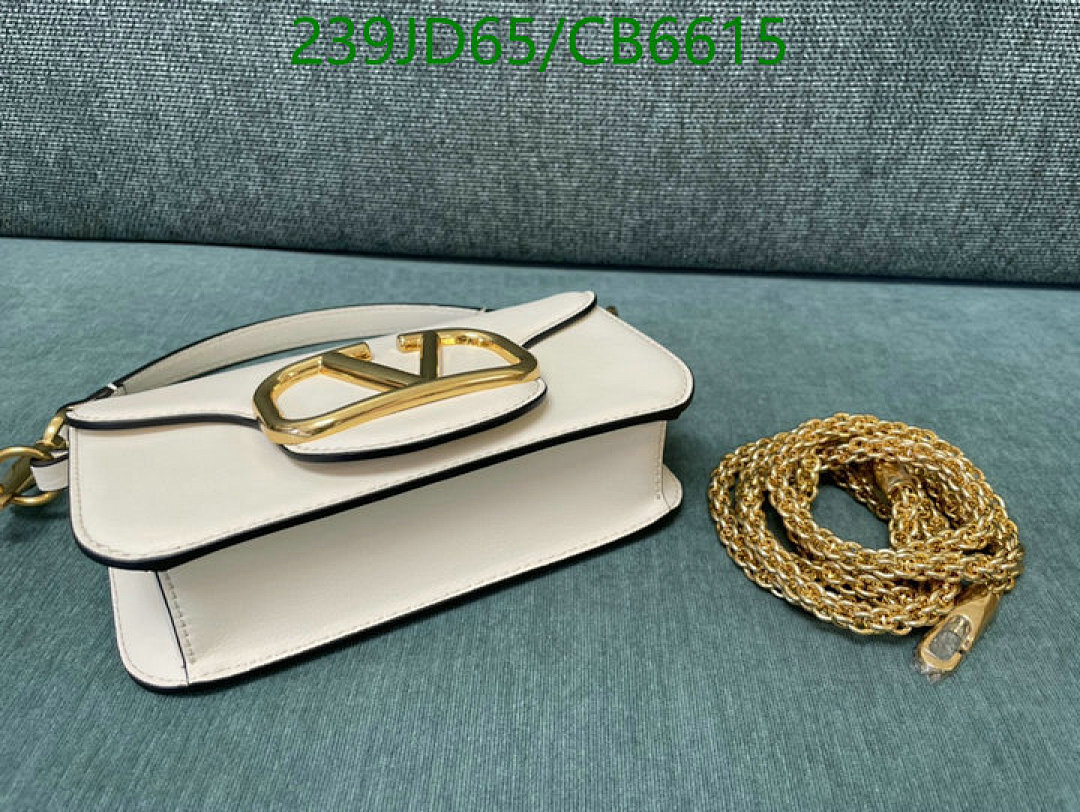 Valentino-Bag-Mirror Quality Code: CB6615 $: 239USD