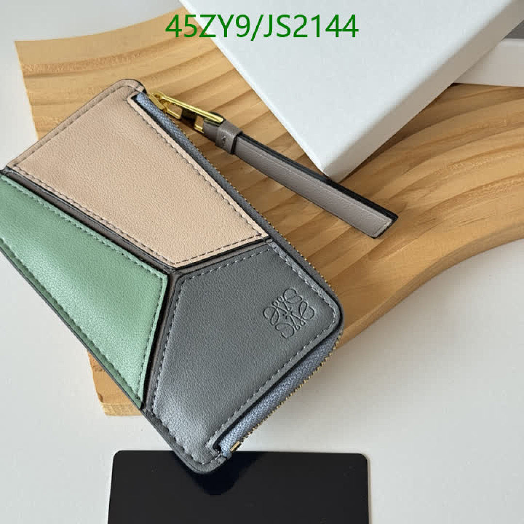 Loewe-Wallet(4A) Code: JS2144 $: 45USD