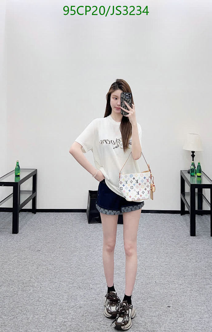 LV-Clothing Code: JS3234 $: 95USD