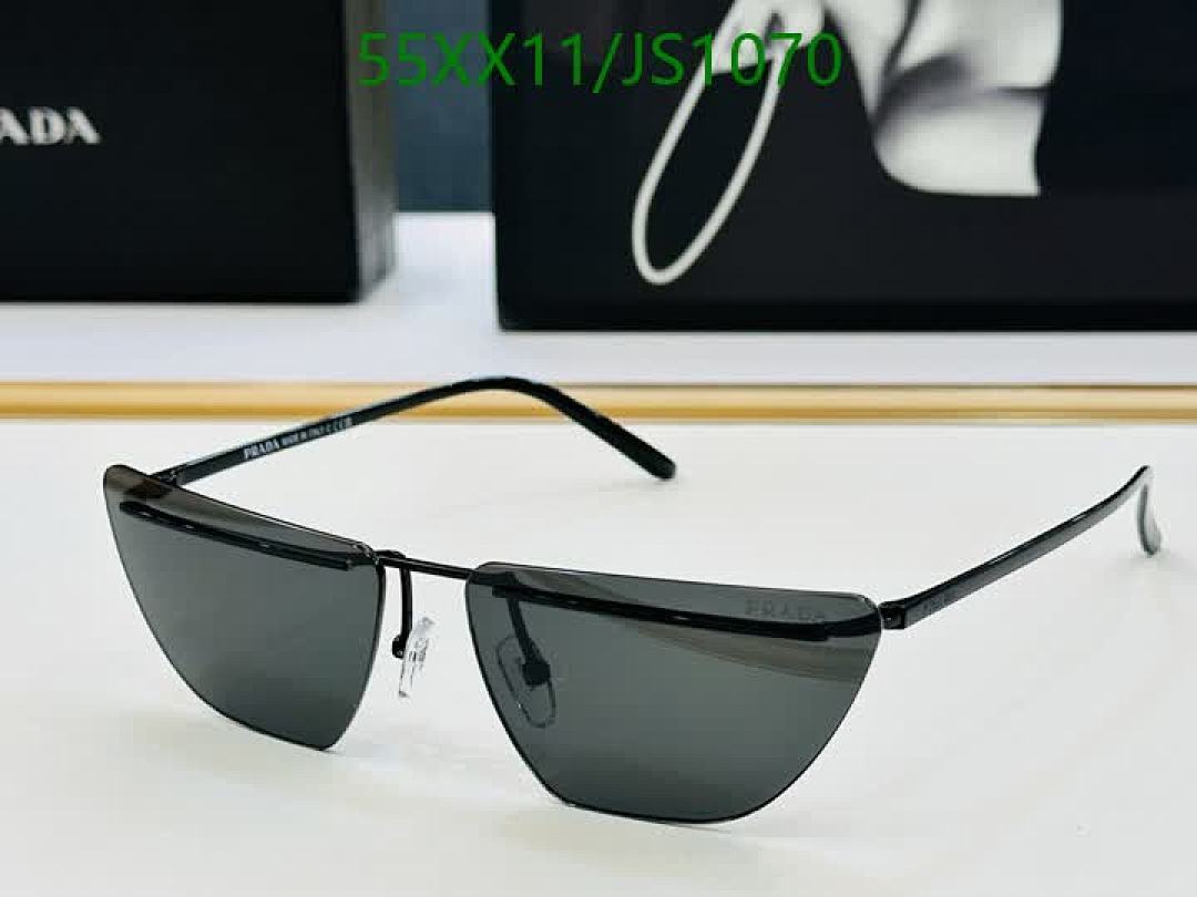 Prada-Glasses Code: JS1070 $: 55USD