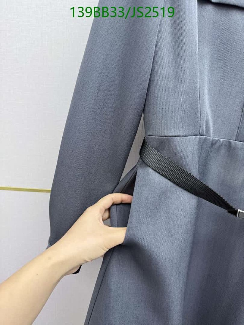 Prada-Clothing Code: JS2519 $: 139USD
