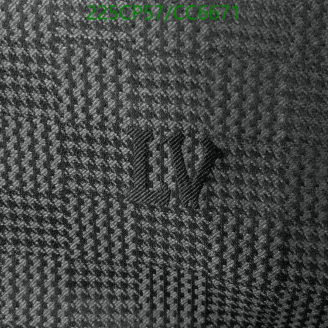 LV-Clothing Code: CC6671