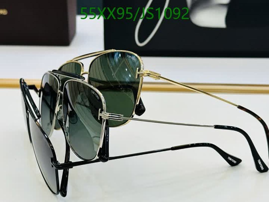 Tom Ford-Glasses Code: JS1092 $: 55USD