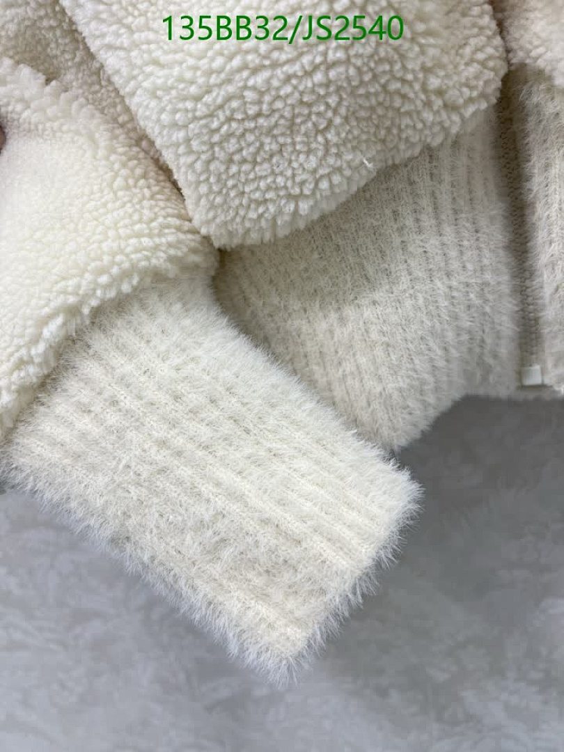 Dior-Clothing Code: JS2540 $: 135USD