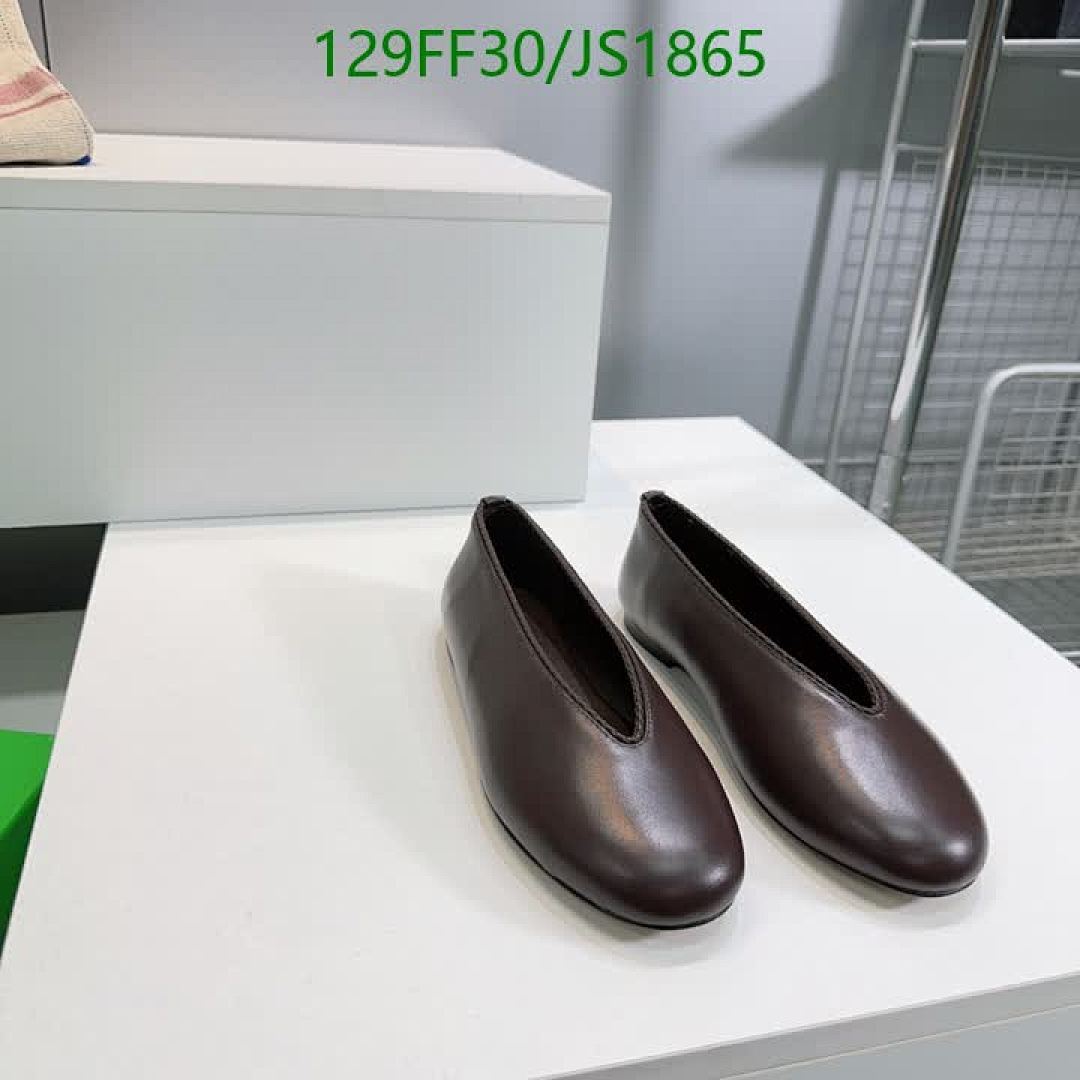 BV-Women Shoes Code: JS1865 $: 129USD