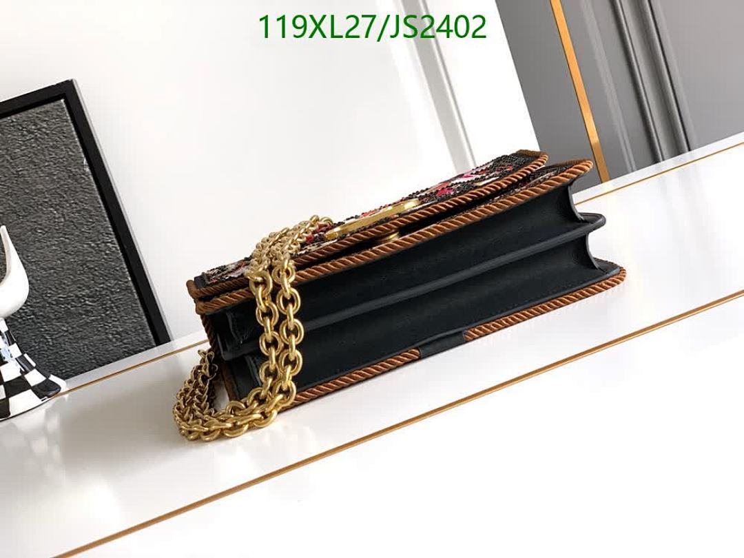 Valentino-Bag-4A Quality Code: JS2402 $: 119USD