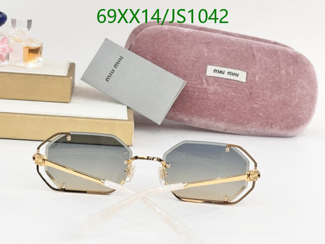 MiuMiu-Glasses Code: JS1042 $: 69USD