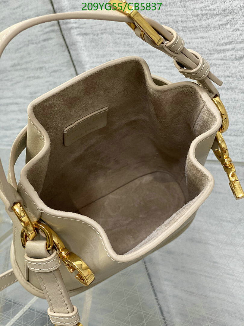 Dior-Bag-Mirror Quality Code: CB5837 $: 209USD