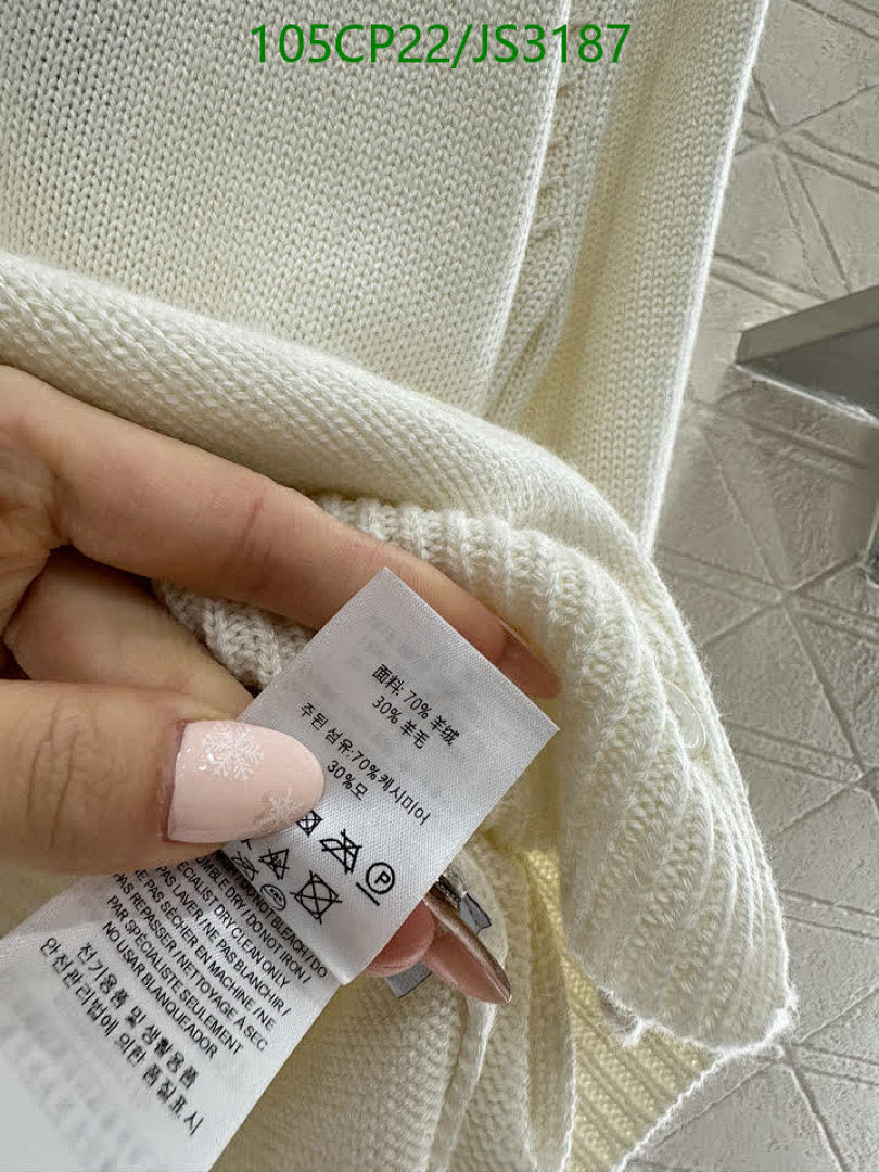 Burberry-Clothing Code: JS3187 $: 105USD