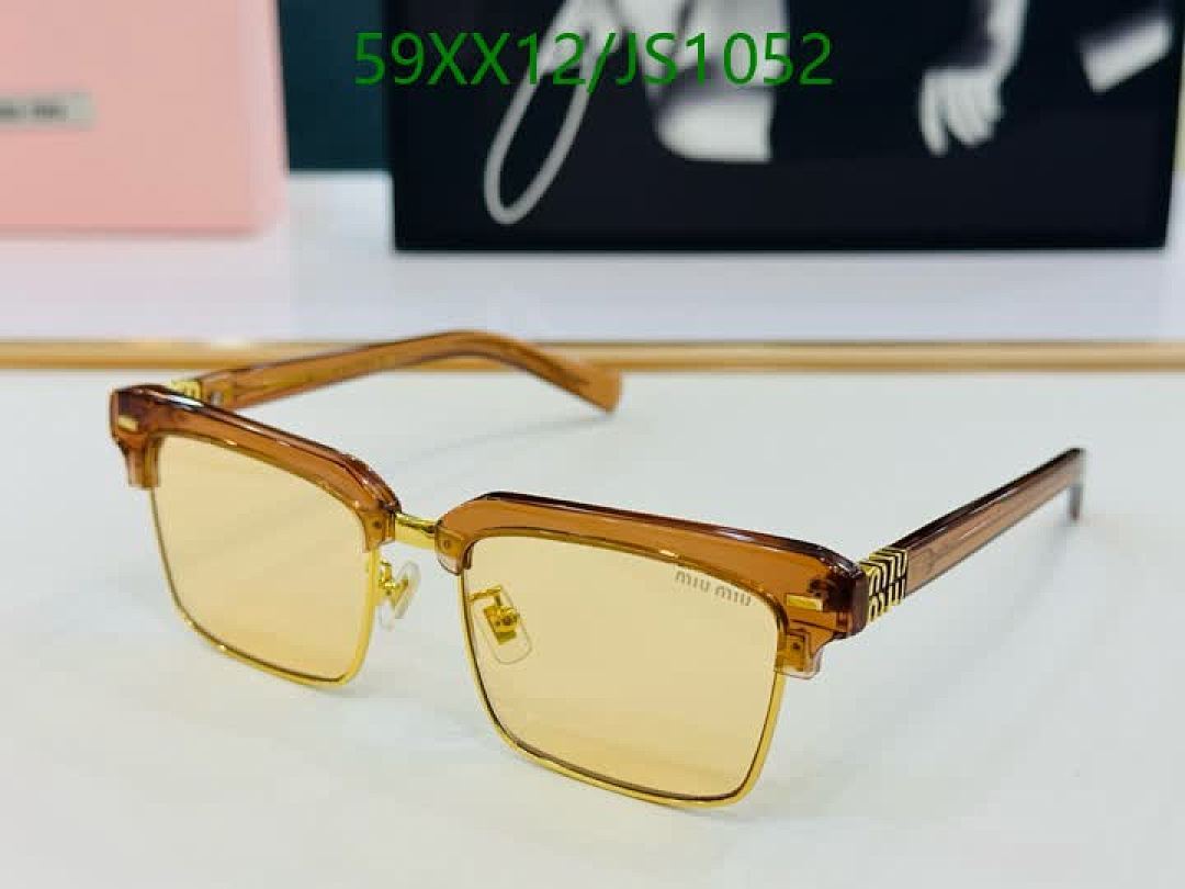 MiuMiu-Glasses Code: JS1052 $: 59USD