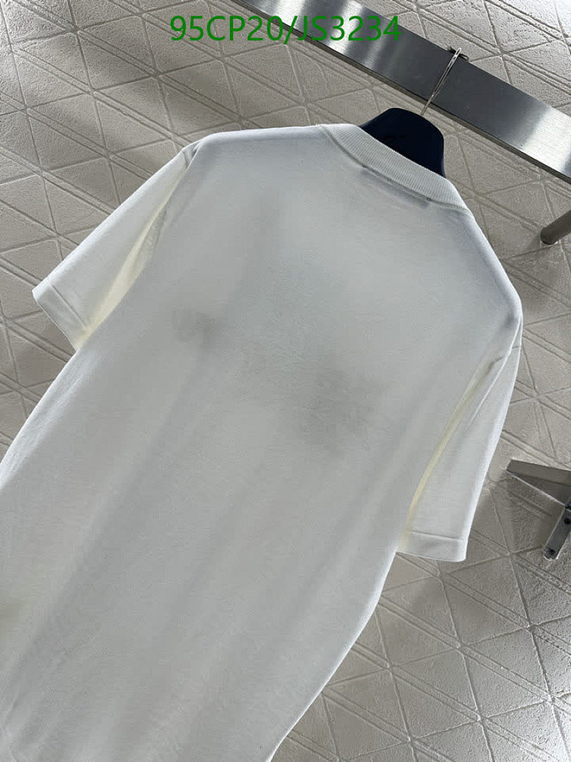 LV-Clothing Code: JS3234 $: 95USD