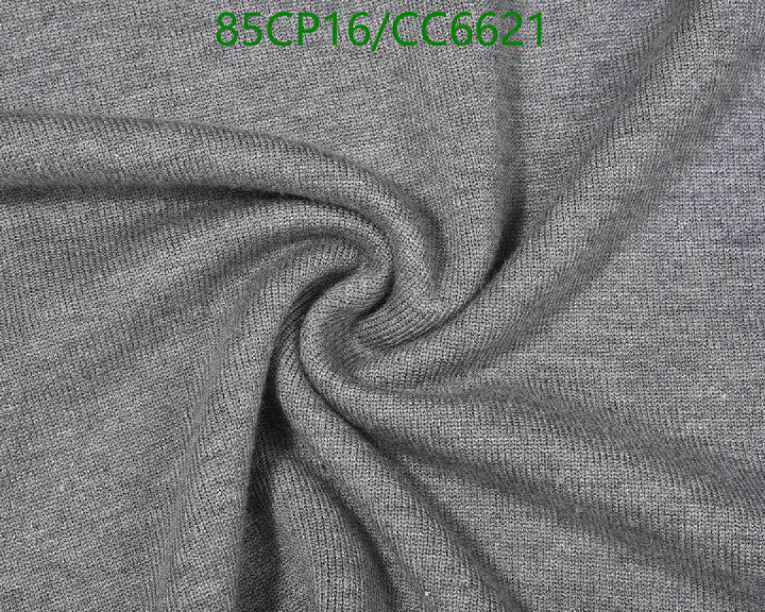 Moncler-Clothing Code: CC6621 $: 85USD