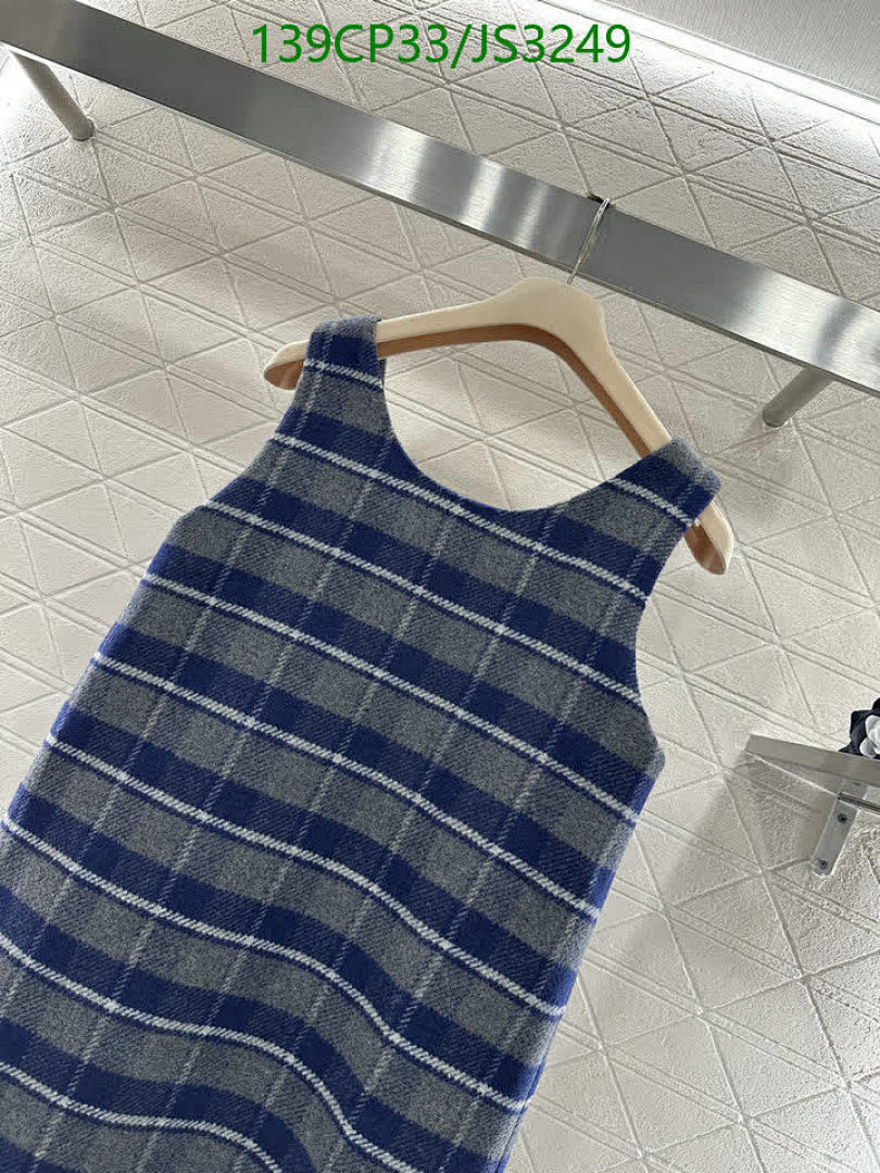 MIUMIU-Clothing Code: JS3249 $: 139USD