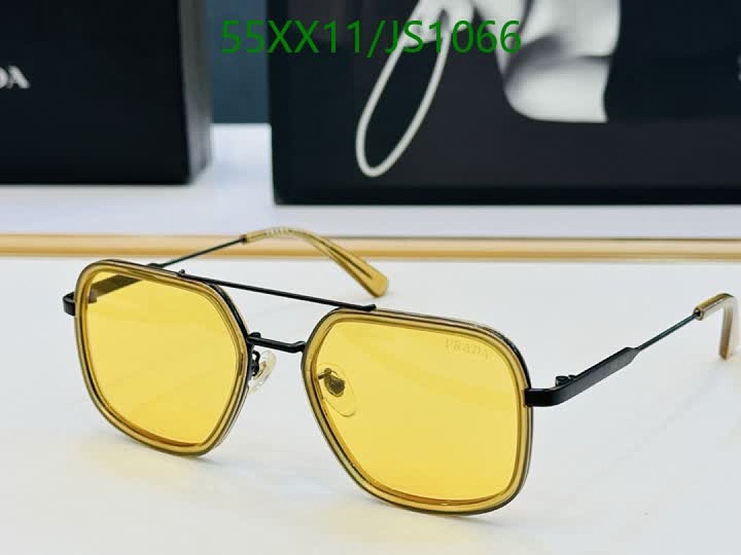 Prada-Glasses Code: JS1066 $: 55USD