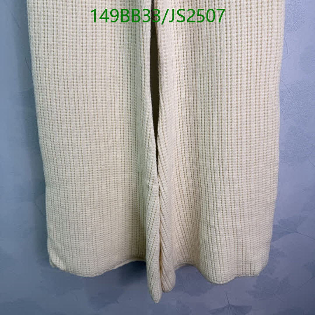 MIUMIU-Clothing Code: JS2507 $: 149USD