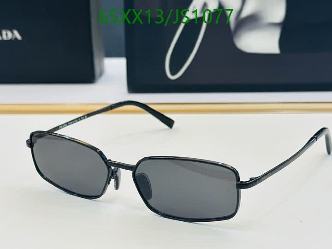 Prada-Glasses Code: JS1077 $: 65USD