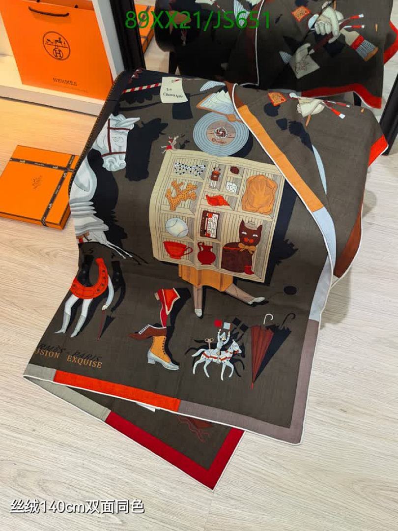 Hermes-Scarf Code: JS651 $: 89USD