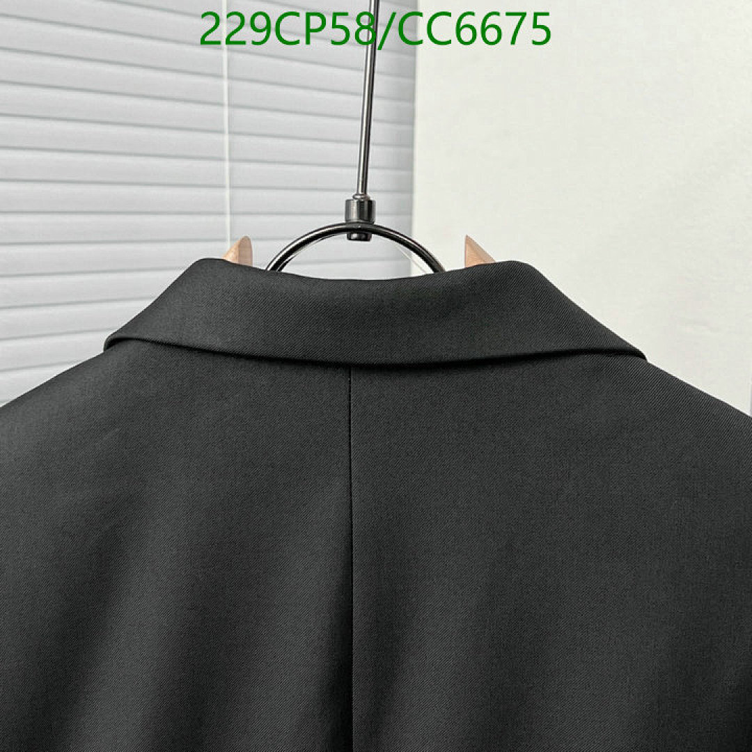 Dior-Clothing Code: CC6675