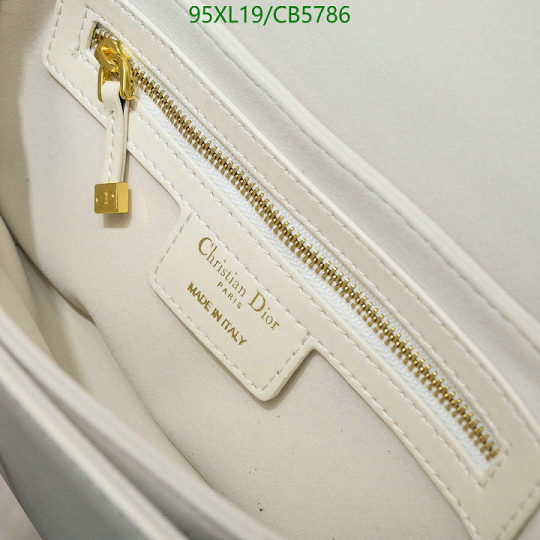 Dior-Bag-4A Quality Code: CB5786 $: 95USD
