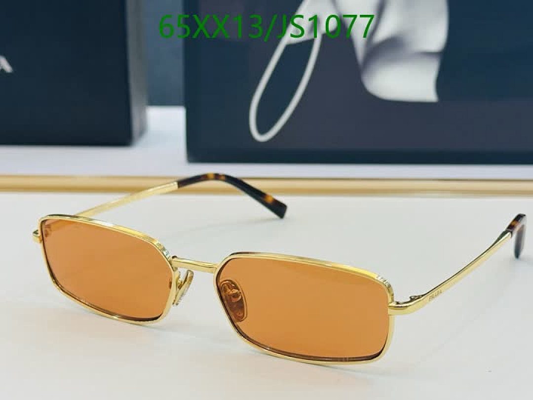Prada-Glasses Code: JS1077 $: 65USD