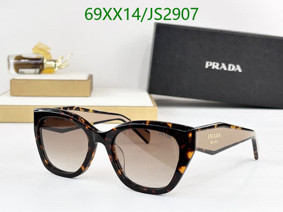 Prada-Glasses Code: JS2907 $: 69USD