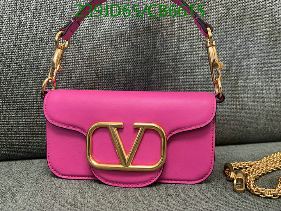 Valentino-Bag-Mirror Quality Code: CB6615 $: 239USD