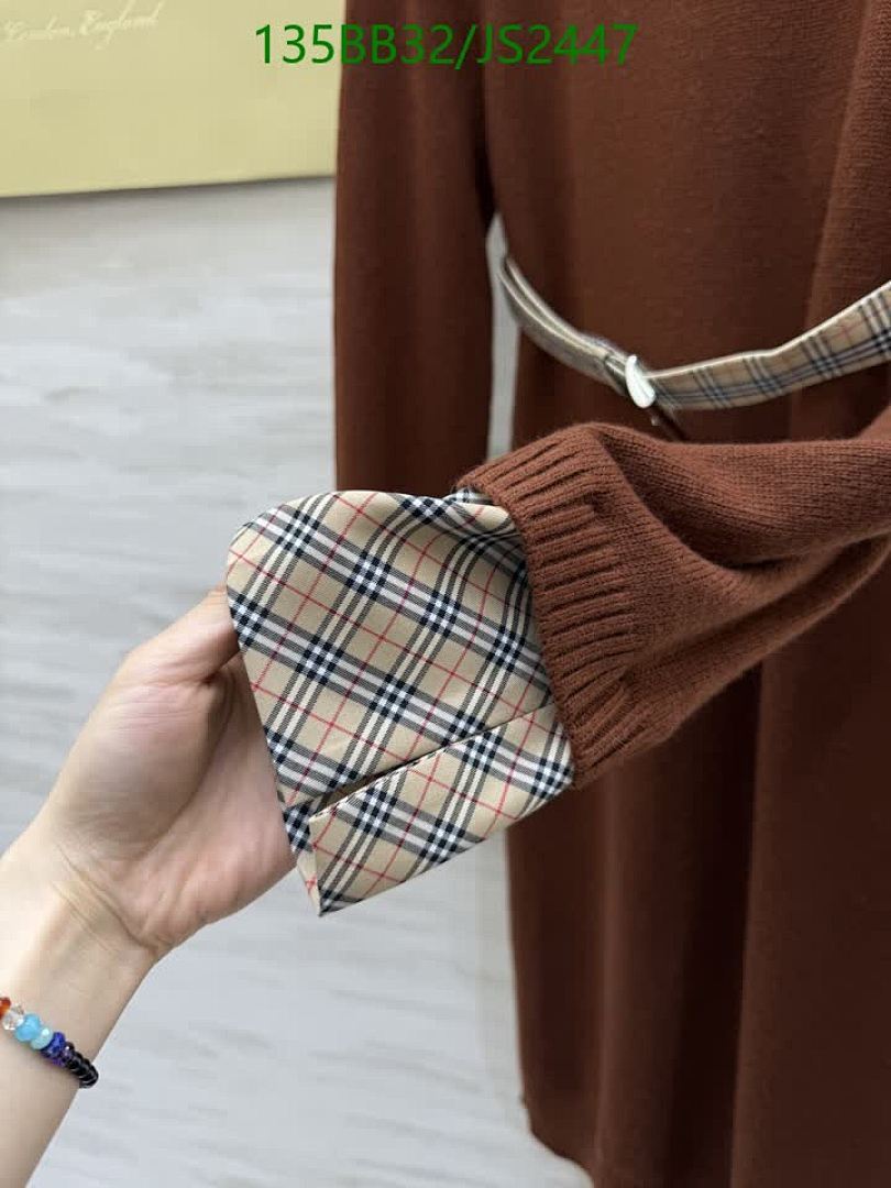 Burberry-Clothing Code: JS2447 $: 135USD
