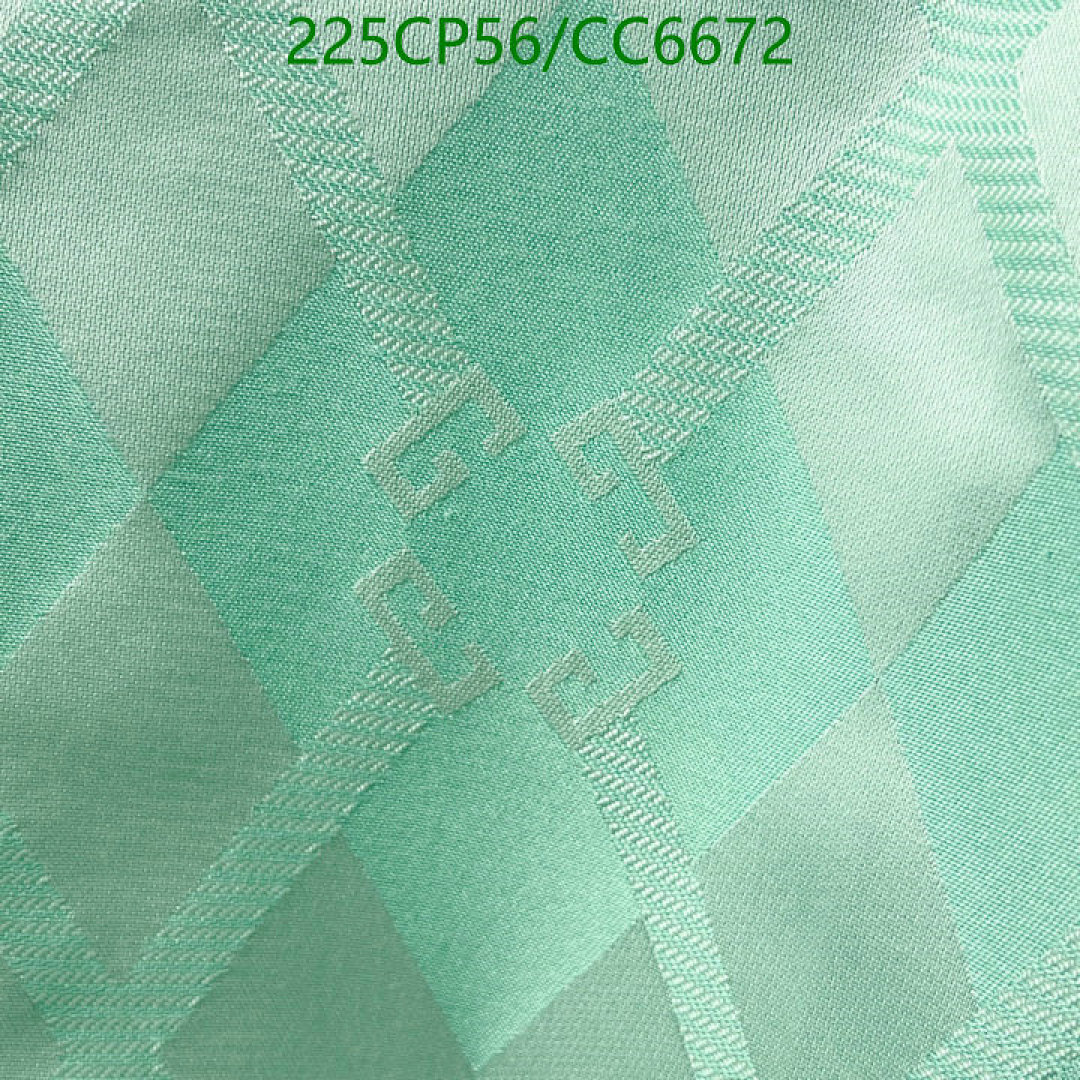 Givenchy-Clothing Code: CC6672